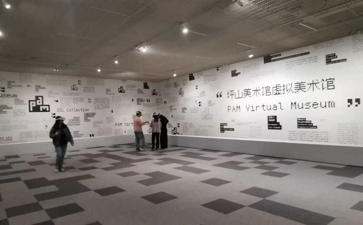 Etiquetas descriptivas de arte para exposiciones en museo
